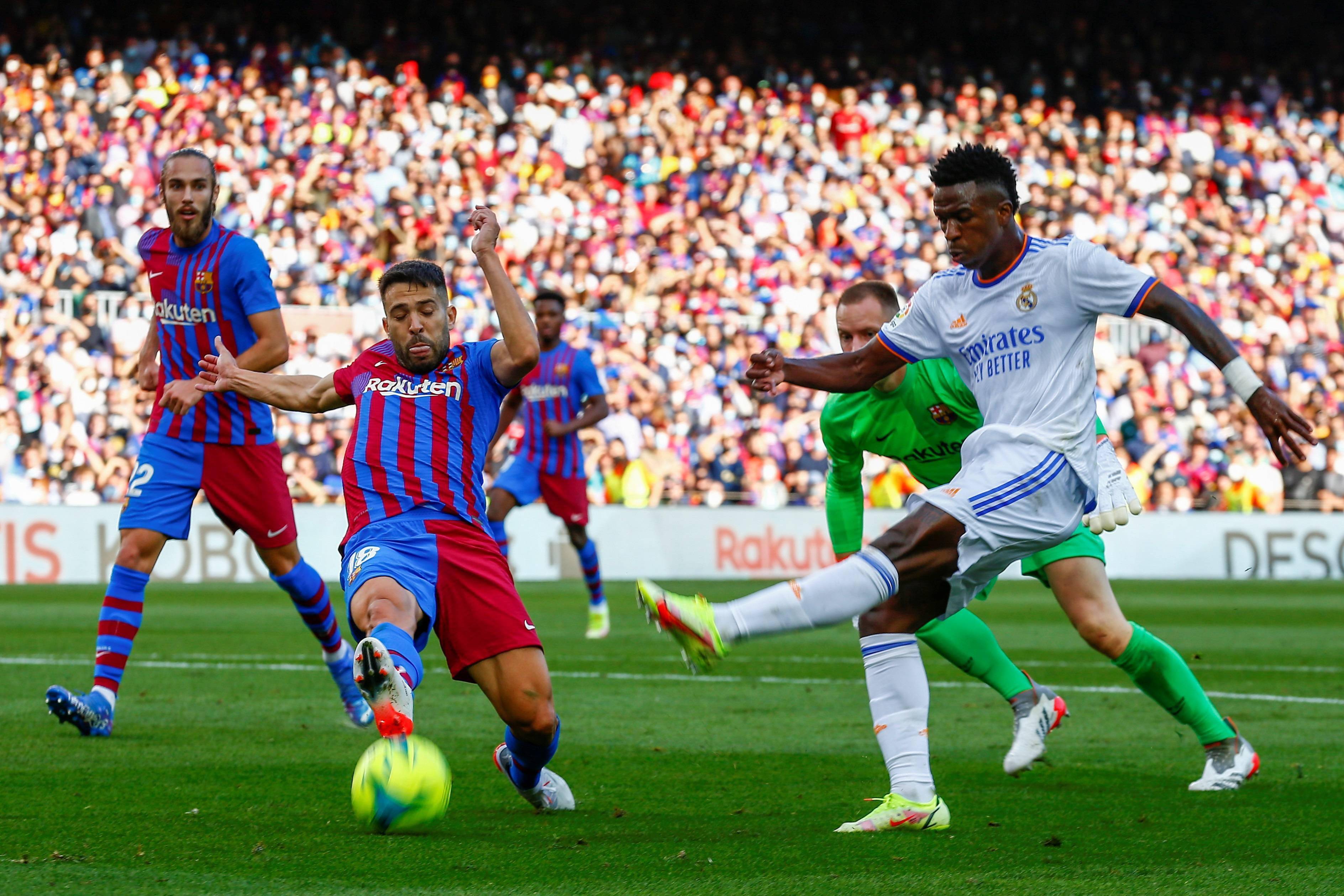 江南体育下载-瓦伦西亚遭遇马德里竞技逆袭，连败两场！